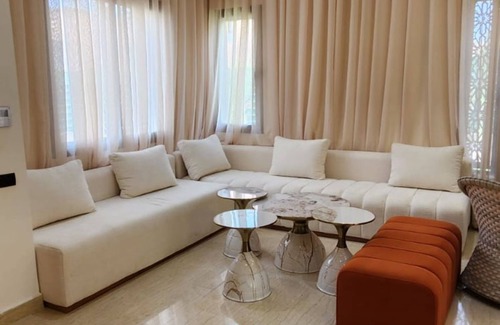 Targa Villa | Beautiful Villa with Private Pool, 15 minutes from downtown