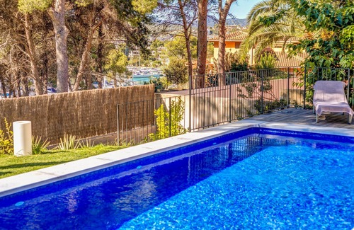 Santa Ponsa Villa | Belle villa avec piscine, Wi-Fi et terrasse ; emplacement idéal ; parking disponible.