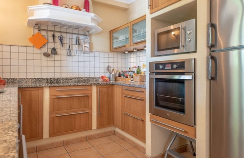 Llucmajor Villa | Belle villa avec piscine, Wi-Fi, terrasse et balcon; Parking disponible