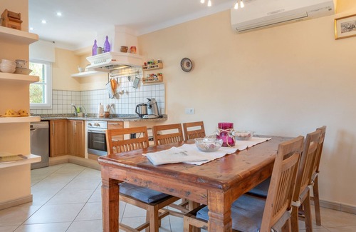 Llucmajor Maison | Belle villa avec piscine, terrasse de toit, Patio, jardin, Wi-Fi & climatisation; Parking disponible