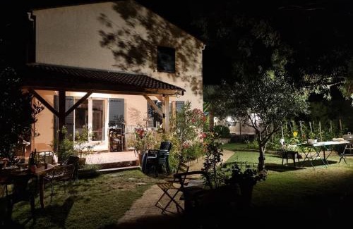 Sisteron Villa | Beautiful villa with pool in Provence
