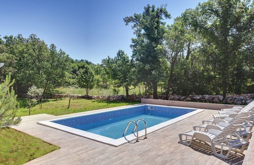 Kapelica Maison | Belle villa avec piscine privée et parking pour 5 voitures