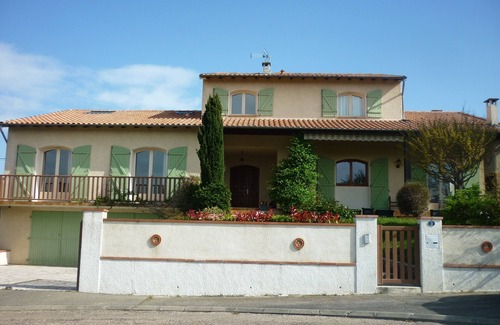 Balma Villa | Belle villa piscine sécurisée 12 x 6 m proche Toulouse, idéal pour les familles!