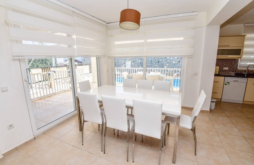 Sarigerme Villa | Belle villa avec piscine et vue imprenable privés, propices à la marche à Sarigerme