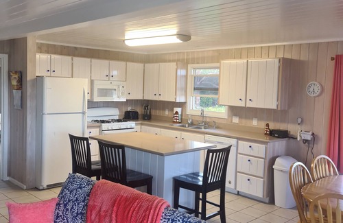 Hope Town Villa | Magnifique front de mer Location propriété w / impuretés sein Hope Town Harbour, Abaco