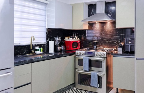 Ciudad Universitaria Appartement | Beautiful well appointed City Center 2BD Condo, Full AC, Fast Wi-Fi, Near all.