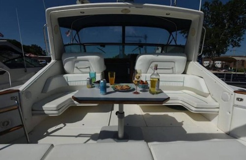Catskill Location De Bateaux | Beautiful Yacht on Catskill Creek