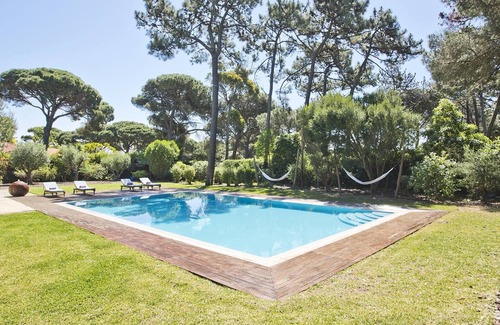 Cascais Villa | Belle villa isolée de 500m2 située à Quinta da Marinha