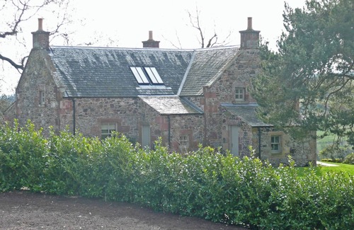 Perth Cottage | 3 bedroom accommodation in Glenfarg