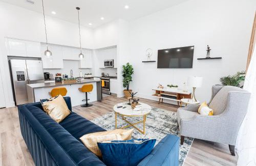 OST - South Union Maison | Beautifully Decorated, Modern Downtown Houston Home