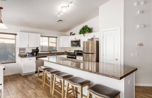 Avondale Maison | Beautifully Decorated Home|Avondale|PrivatePool