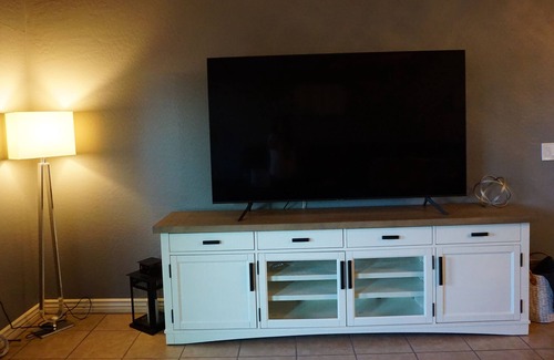 Maricopa Maison | Beautifully furnished home with pool