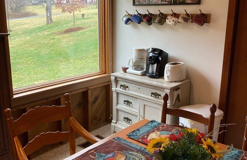 Nellysford Maison | Chalet magnifiquement situé environs de Blue Ridge Parkway et Skyline Dr.