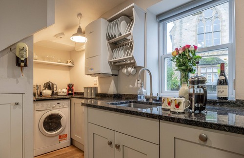 Stow-on-the-Wold Cottage | Beautifully presented dog friendly - Evenlode Cottage