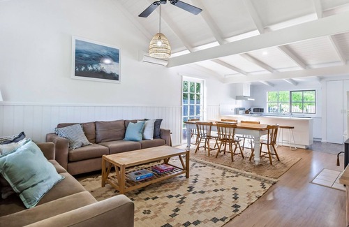 Port Fairy Maison | Beautifully renovated cottage provides the perfect beach retreat