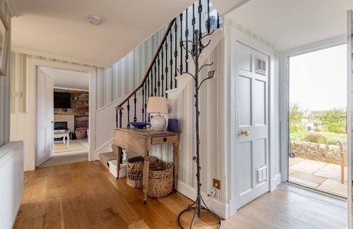 Crail Maison | Beautifully renovated three bedroomed house with fabulous gardens