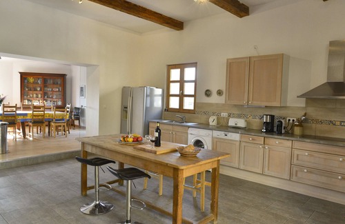 Roquebrun Maison | Les Tiers : propriété magnifiquement restaurée au bord de la rivière.