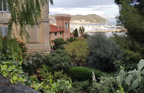 Dolcedo Appartement | Beautifully restored romantic apartment in the centre of historic Dolcedo
