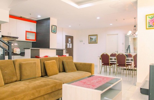 Sunter Appartement | Beautifully Spacious 3BR at Sunter Park View Apartment