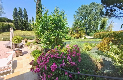 Chateauvieux Maison | Beauval zoo 5 km away, 2 6-person lodges with Jacuzzi, ideal for cousinly get-togethers.