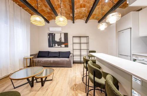 El Baix Guinardo Appartement | BeBarceloner Eixample Apartments- 4 bedrooms