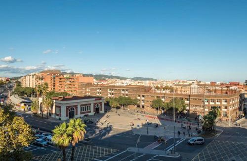 Porta Appartement | BeBarceloner Sant Andreu Apartments - 3 bedrooms with terrace