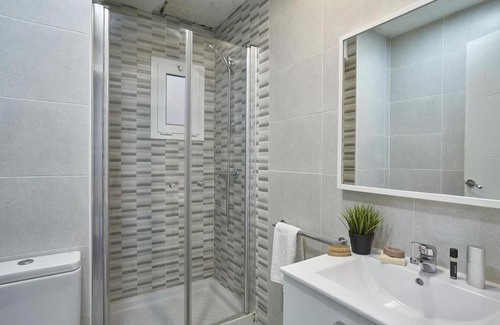 Porta Appartement | BeBarceloner Sant Andreu Apartments - 3 bedrooms