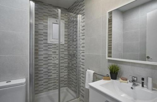Porta Appartement | BeBarceloner Sant Andreu Apartments - 3 bedrooms