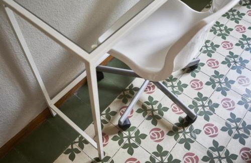 Sants-Badal Appartement | BeBarceloner Sants Apartments- 3 bedroom
