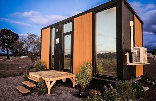 Fosterville Maison | Bec's Place by Tiny Away