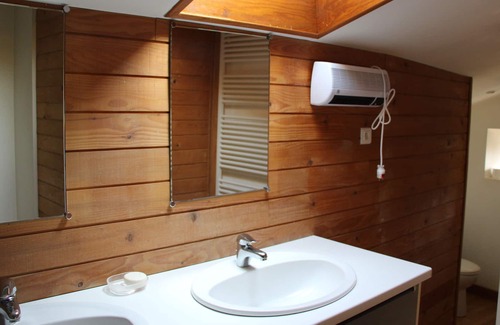 Burdignes Maison | Bechetoile hamlet
