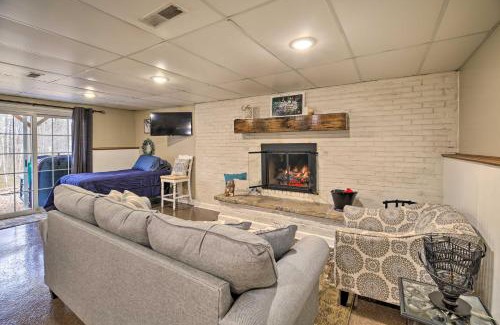 Eccles Appartement | Beckley Studio with Hot Tub, 4 Mi to WVU Tech!