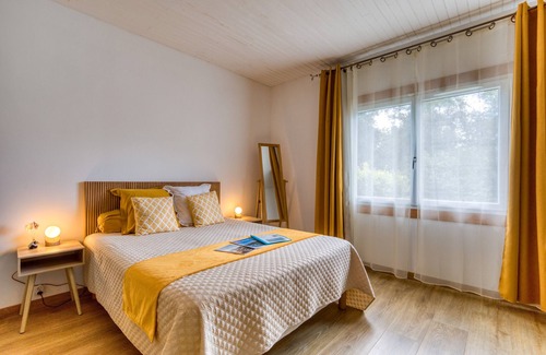 La Salvetat-sur-Agout Maison | Chambres d'hôtes 'Les Tables Aux Vaches Raviège' avec terrasse partagée, Wi-Fi et climatisation