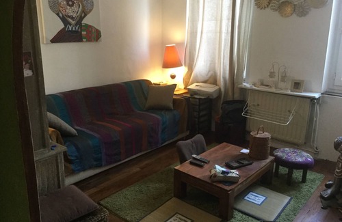 Perrache Appartement | Grande chambre 1 pers. calme chez l’habitant, à 2 pas de la Gare SNCF Perrache !