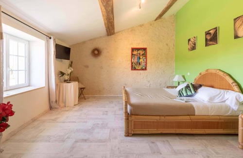 Rauzan Cottage | Bed and Breakfast "a thousand and one nights" with all the comfort, calm and relaxation .
