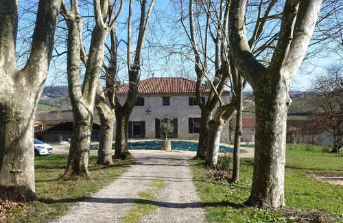 Dolmayrac Maison | Chambre d'hôtes Bergeronnette Domaine De Calbiac