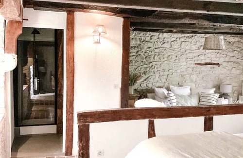 Tourtoirac Lit Et Petit-Déjeuner | Chambre d'hôtes le Caribou, Domaine de Pragelier, avec piscine partagée