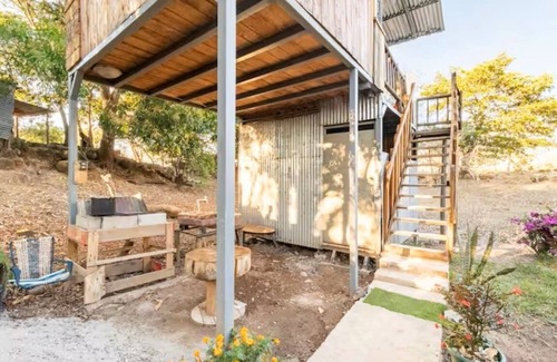 La Cruz Maison | Bed and Breakfast in one Rate