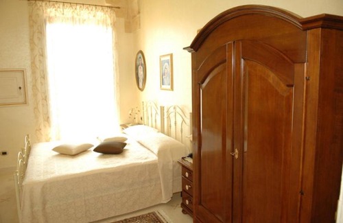 Erchie Lit Et Petit-Déjeuner | BED AND BREAKFAST SANTA LUCIA