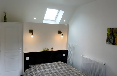 Tavant Lit Et Petit-Déjeuner | Chambre d'hôtes 'Vert Ailleurs' avec terrasse partagée, jardin commun et Wi-Fi