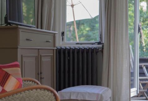 Rolde Appartement | Bed, Boom en Droom