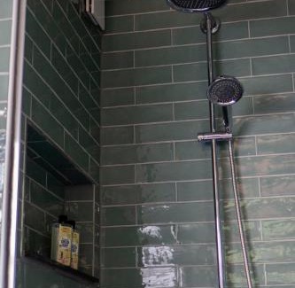 Rolde Appartement | Bed, Boom en Droom