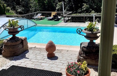 Espaly-Saint-Marcel Maison | Bed & Breakfast: Room Arthur for 2p, TV, breakfast, parking.