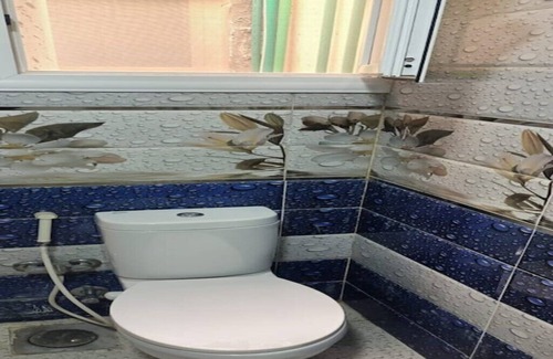 Al-Muntazah Appartement | Bed room in apartement with sea view close to the Nilson island and beach zone