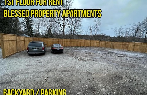 Rockwood Maison | Bedroom for couple with free parking