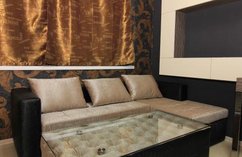 Ruse Maison | Bedroom Place Guest Rooms