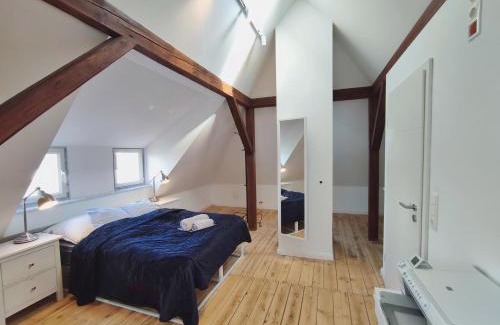 Borsdorf Maison | Bedroom with free parking