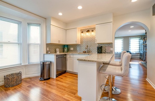 Rochester Appartement | Beds on Berkeley in the Park Avenue neighborhood