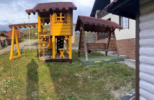Bukovel Appartement | BEE HOUSE Поляниця Апартаменти