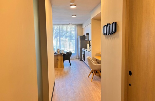 Santa Ana Station Balnéaire | BEE Suites San José - Santa Ana
